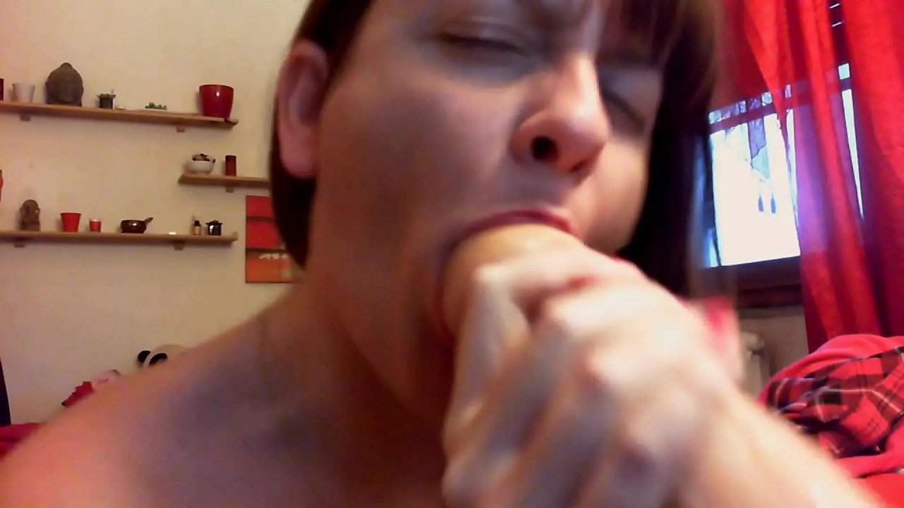 မင်းရဲ့ညစ်ပတ်တဲ့ညီမအတွက် အကောင်းဆုံးအော်ဂဇင်ဖြစ်ပြီး မင်းပါးစပ်ကိုဖွင့်ပြီး သောက်လိုက်ပါ။